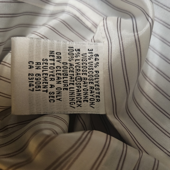 Worn once ! Talbots navy button-down down vest - Picture 4 of 4